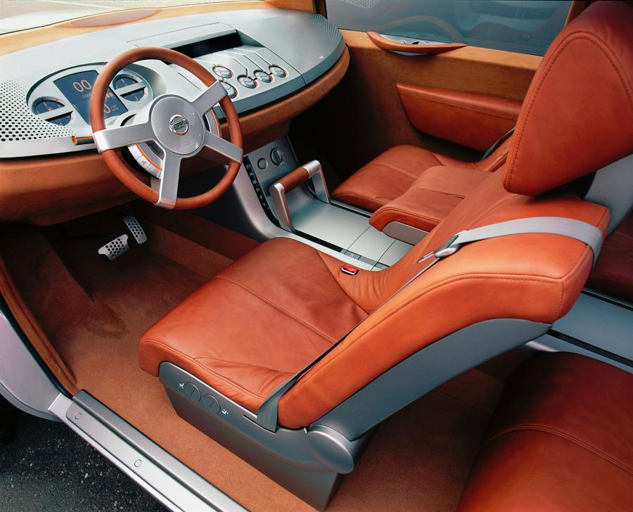 Интерьер Nissan Alpha-T Concept 2001 года  (фото 10 из 18)